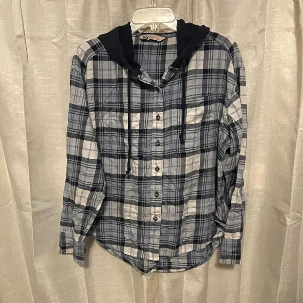 SO Goods For Life Women's Blue and White Plaid Long Sleeve Button-Down Hooded Fl